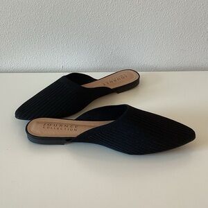 New WB Journee Collection Women's Black Mules